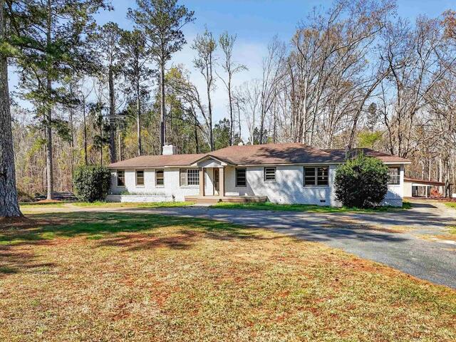 Photo of 612 Skippers Lodge Road