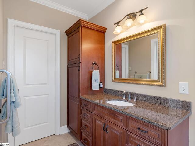 Photo of 7 Halfnoon Trail