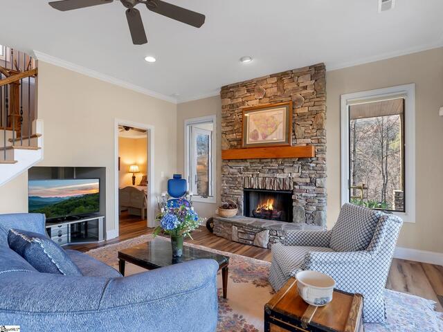 Photo of 7 Halfnoon Trail