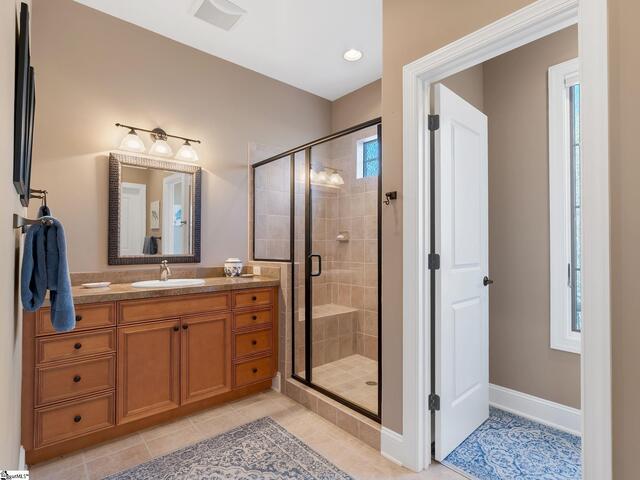 Photo of 7 Halfnoon Trail