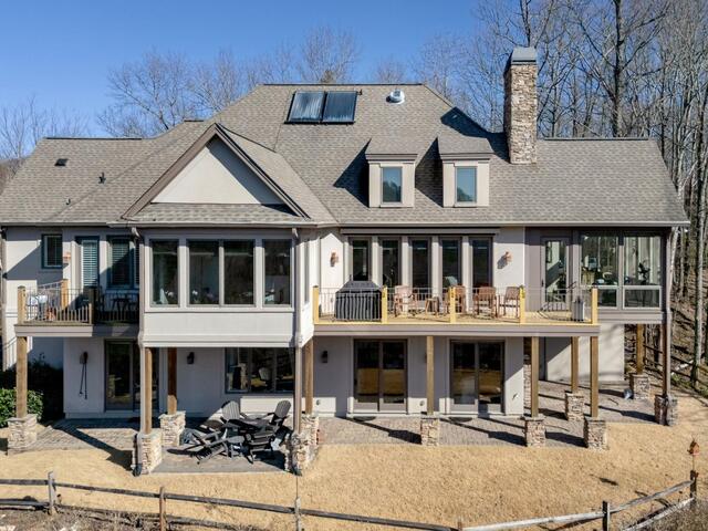 Photo of 7 Halfnoon Trail