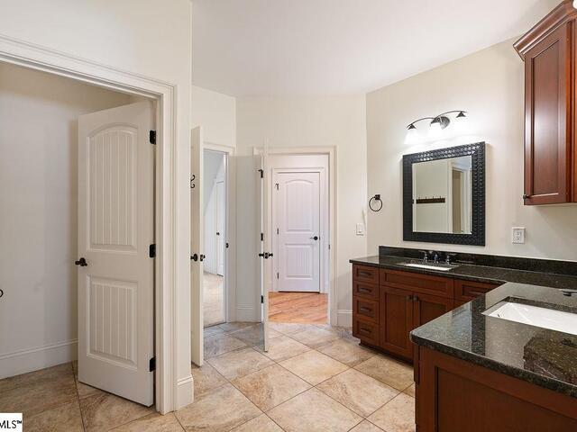Photo of 306 E Faris Road
