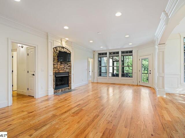 Photo of 306 E Faris Road