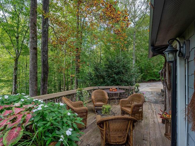 Photo of 2111 Moorefield Memorial Highway