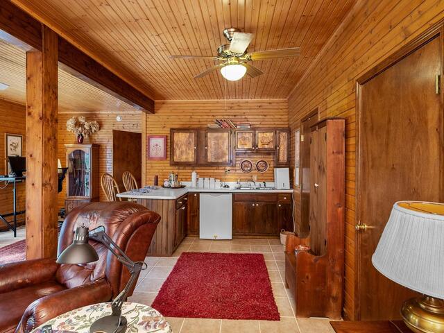 Photo of 2111 Moorefield Memorial Highway