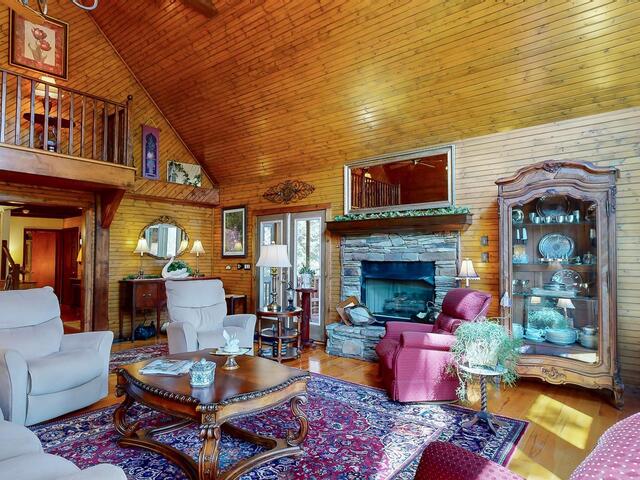 Photo of 2111 Moorefield Memorial Highway