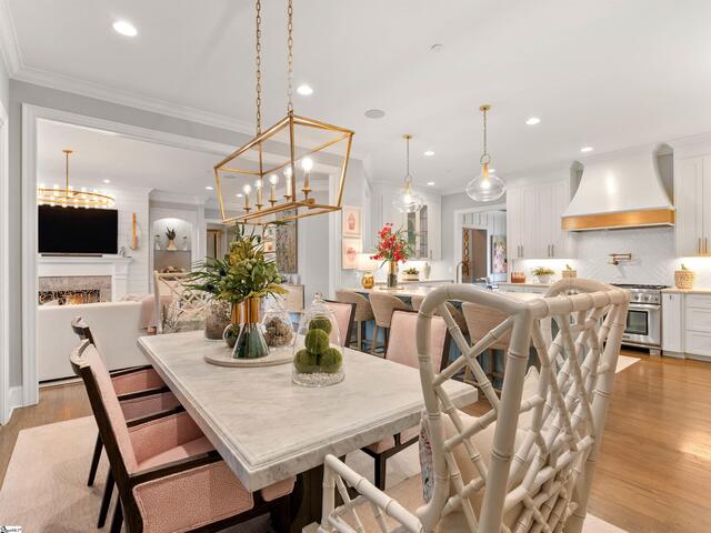 Photo of 100 Putney Bridge Road