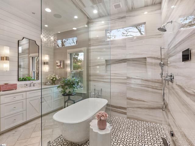 Photo of 100 Putney Bridge Road