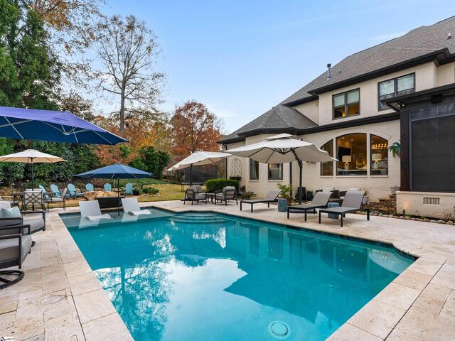 Photo of 100 Putney Bridge Road