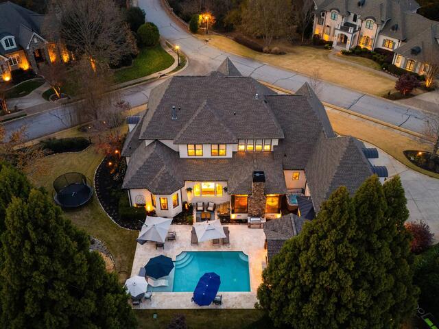 Photo of 100 Putney Bridge Road