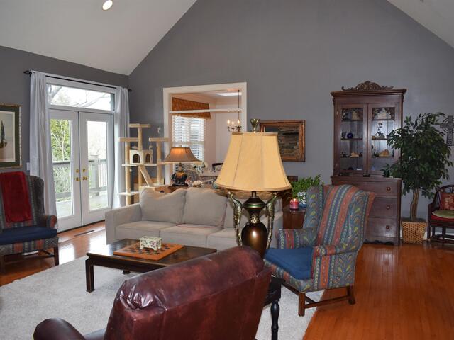 Photo of 3 Rustic Court