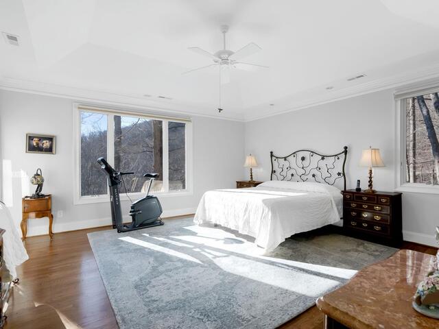 Photo of 4 N Hyacinth Drive