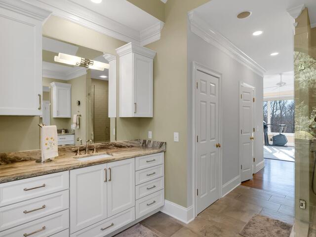 Photo of 4 N Hyacinth Drive