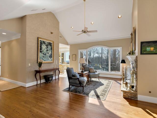 Photo of 4 N Hyacinth Drive