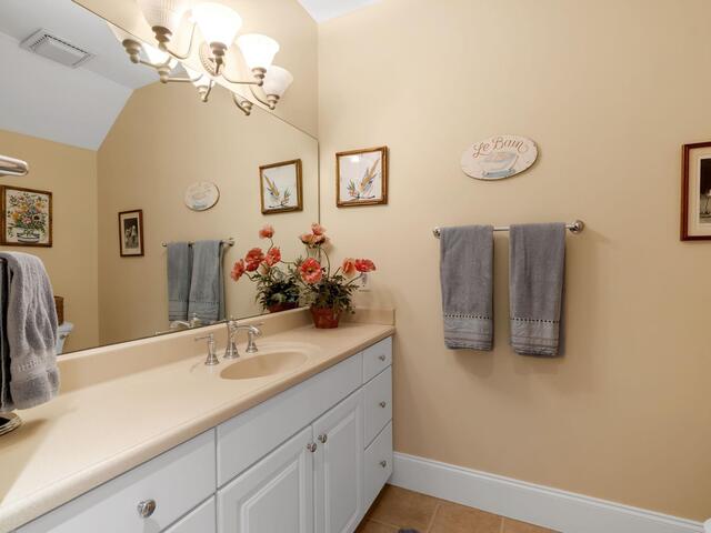 Photo of 4 N Hyacinth Drive