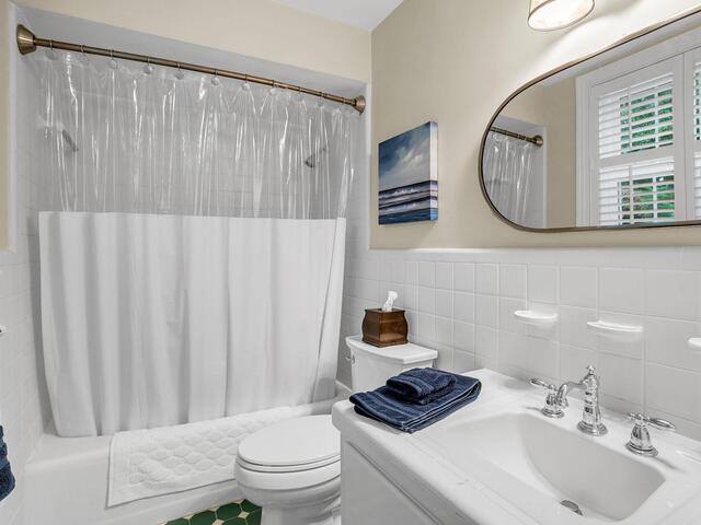 Photo of 9 Barksdale Road