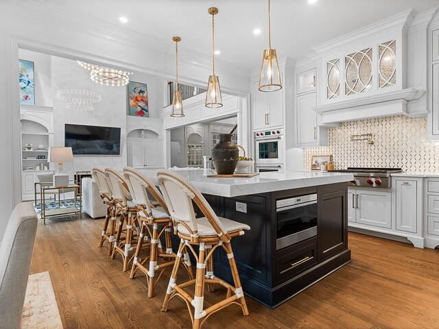 Photo of 102 Tuscany Way