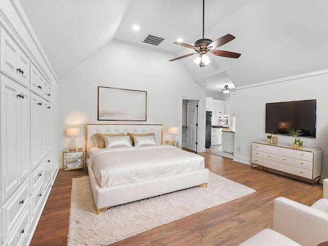Photo of 102 Tuscany Way