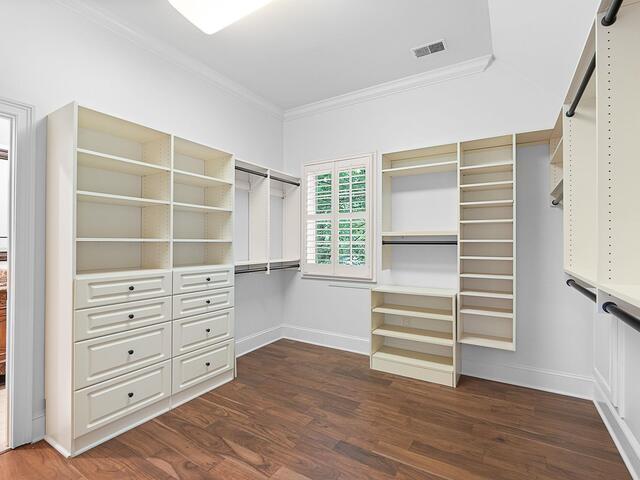Photo of 102 Tuscany Way