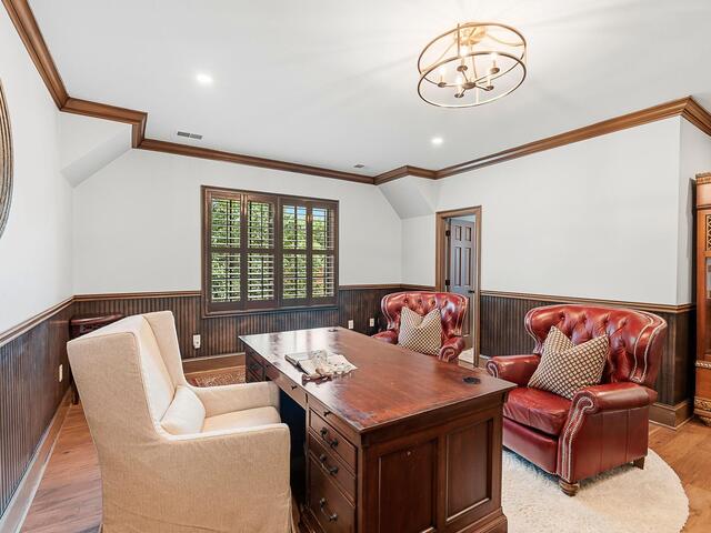 Photo of 102 Tuscany Way