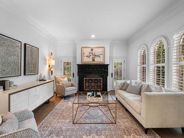 Photo of 102 Tuscany Way