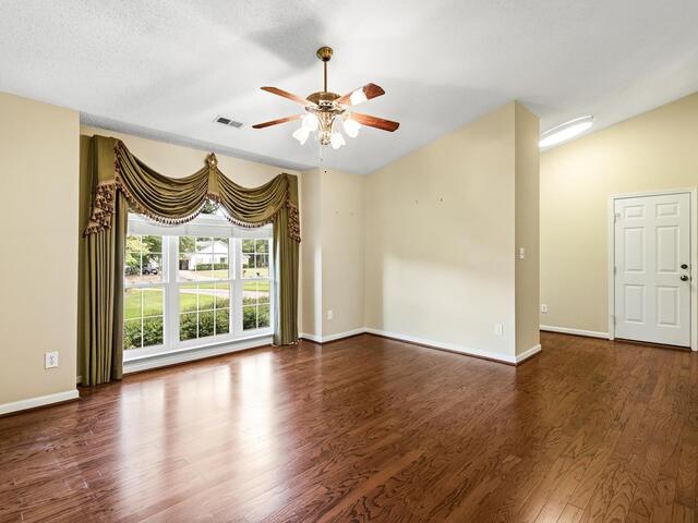 Photo of 11 Cherry Cove Lane