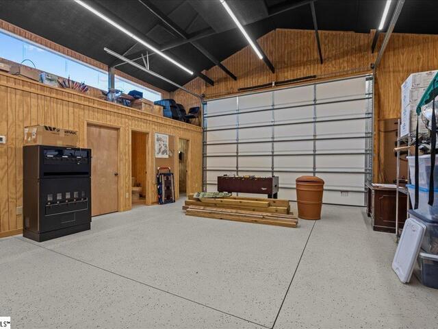 Photo of 3664 River Road