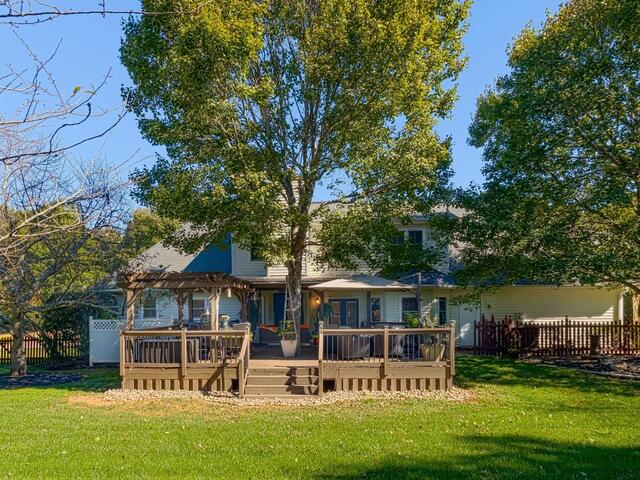 Photo of 1021 Kensington Lake Drive