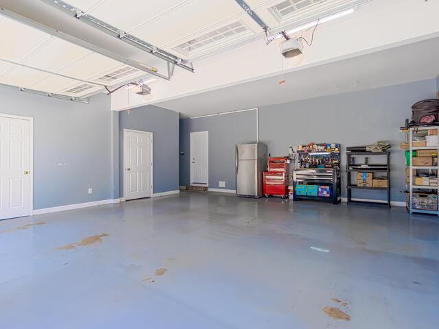 Photo of 1021 Kensington Lake Drive