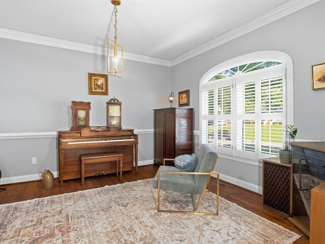 Photo of 1021 Kensington Lake Drive