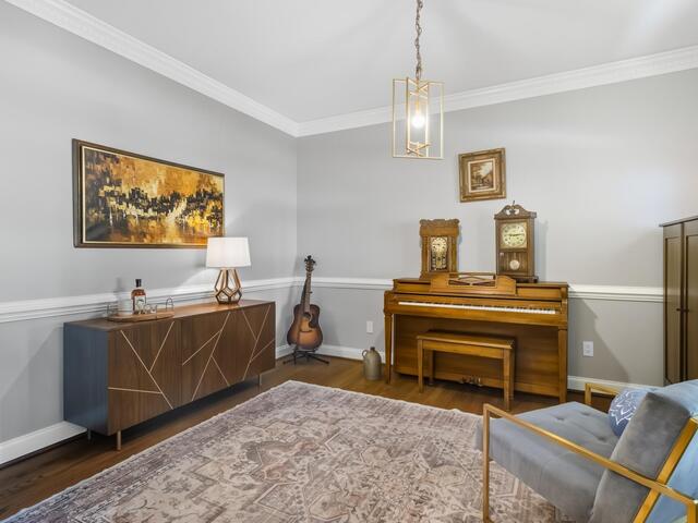 Photo of 1021 Kensington Lake Drive