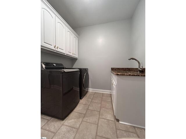 Photo of 1021 Kensington Lake Drive