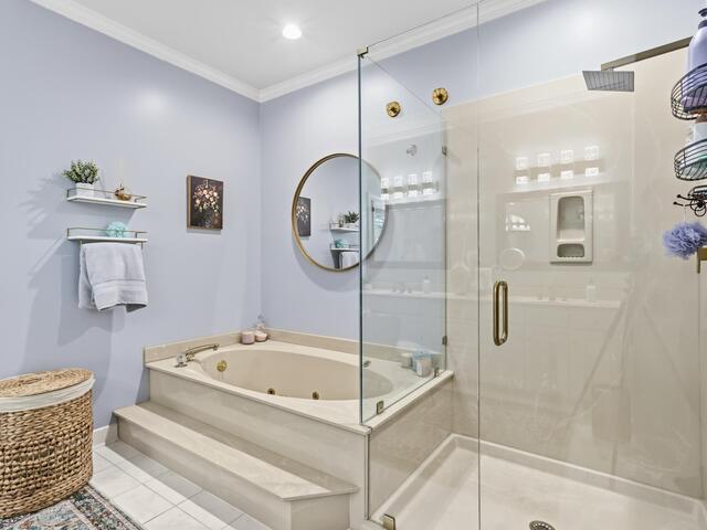 Photo of 1021 Kensington Lake Drive