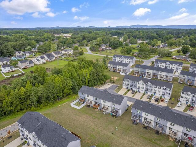 Photo of 33 High Pine Trail