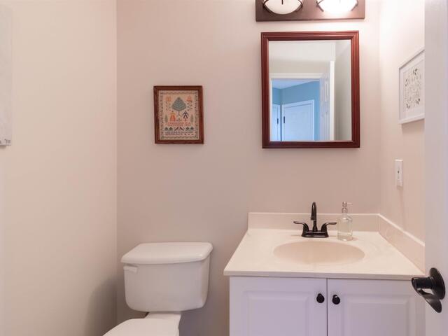 Photo of 616 FAIRVIEW LAKE Way