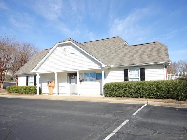 Photo of 616 FAIRVIEW LAKE Way