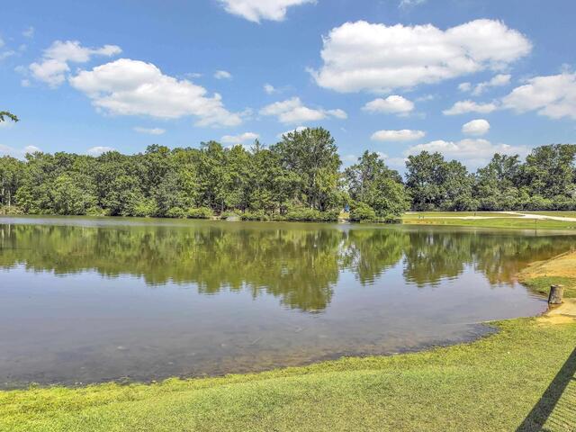 Photo of 616 FAIRVIEW LAKE Way