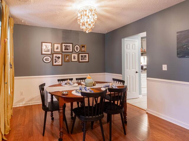Photo of 616 FAIRVIEW LAKE Way