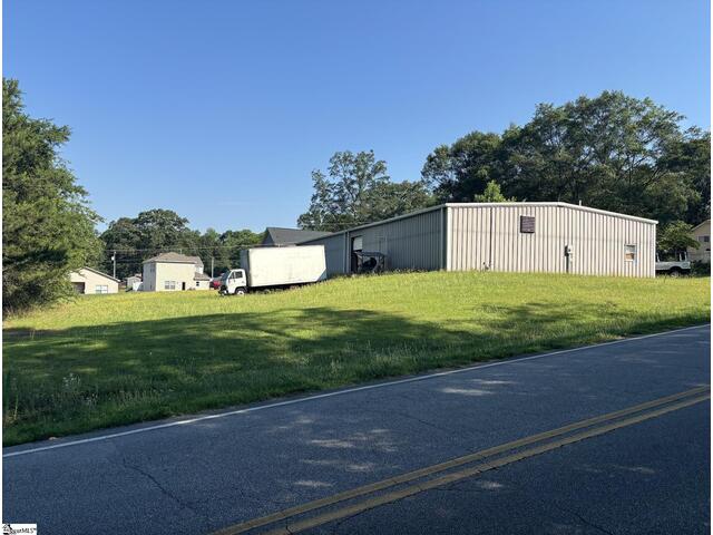 Photo of 200 Woods Chapel Road