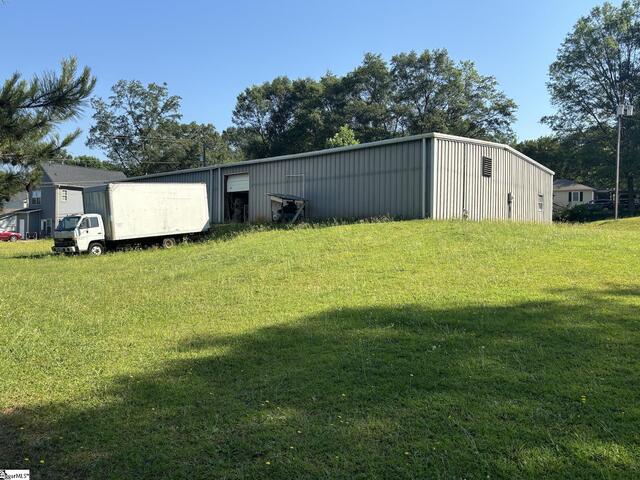 Photo of 200 Woods Chapel Road