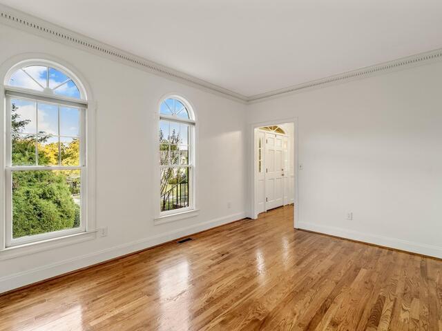 Photo of 105 Sugar Mill Court