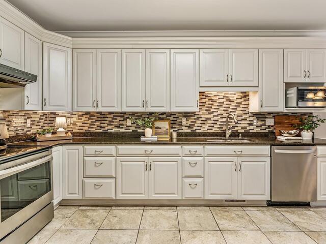 Photo of 105 Sugar Mill Court