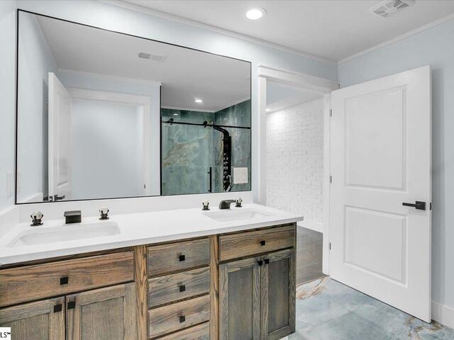 Photo of 305 Waters Road