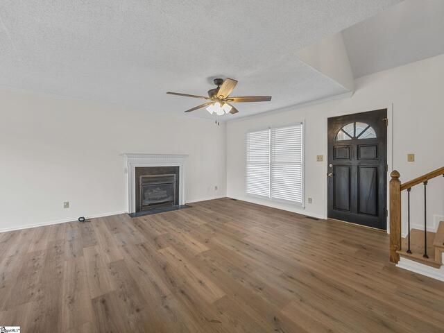 Photo of 214 Ashton Drive