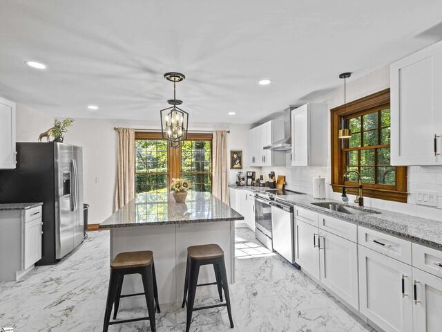 Photo of 15 Lake Circle Drive