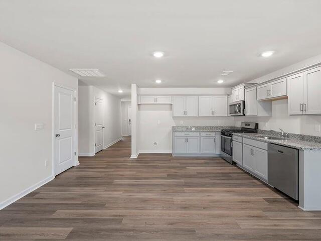 Photo of 509 Whitewater Ridge