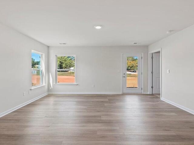 Photo of 509 Whitewater Ridge