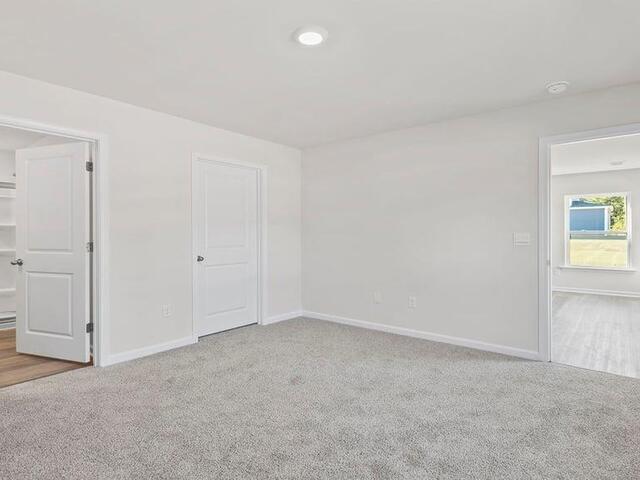 Photo of 509 Whitewater Ridge