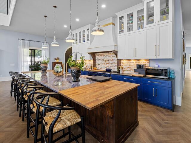 Photo of 126 Clearview Drive Photo of 126 Clearview Drive