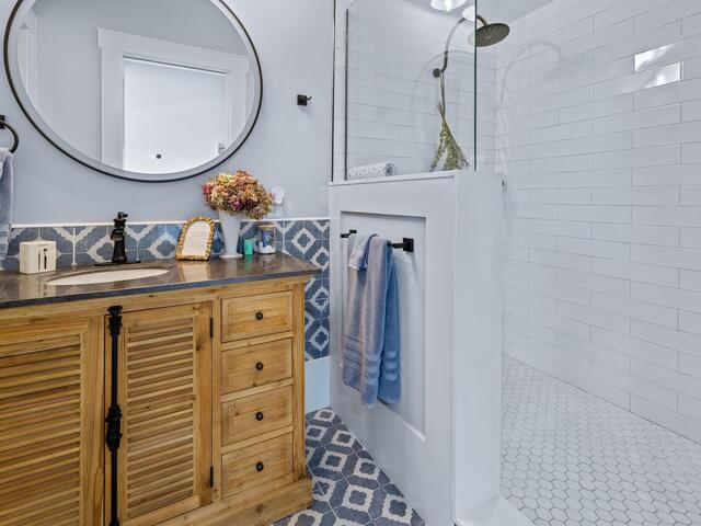 Photo of 126 Clearview Drive Photo of 126 Clearview Drive